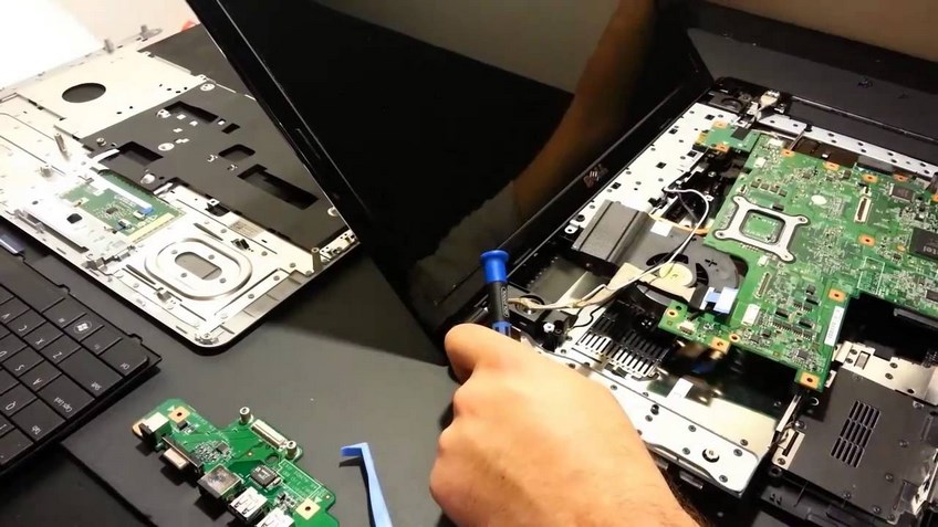 laptop-repair-in-janakpuri (Copiar)